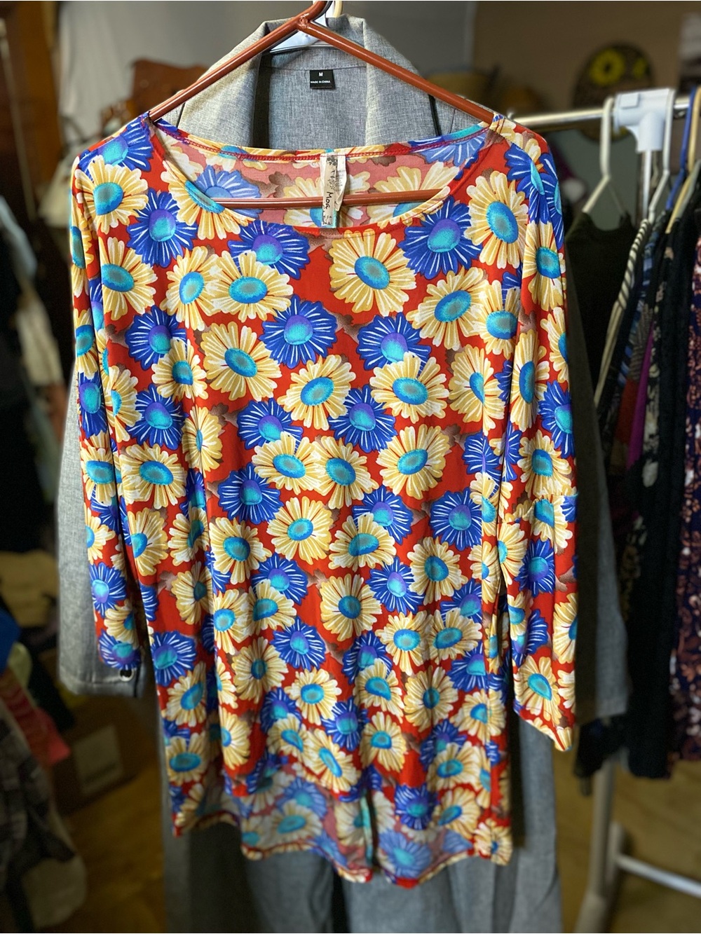 MOA Floral Scoop Neck High-Low Tunic with Blue and Cream Flowers